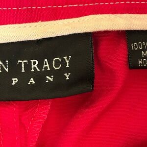 Summer Sale!!

Ellen Tracy Red High Waist Shorts Sleek Design